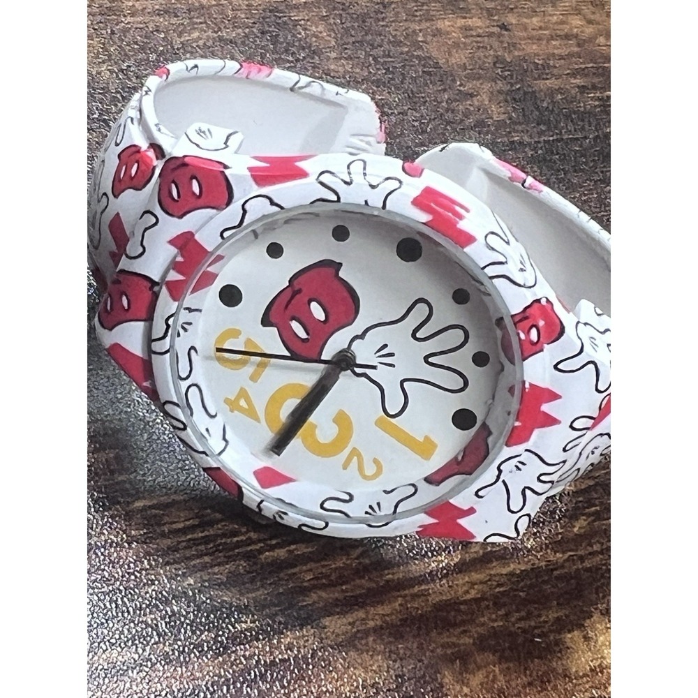 Disney Mickey Mouse Women MCKAQ16032 Dress Cuff Bangle Quartz Watch